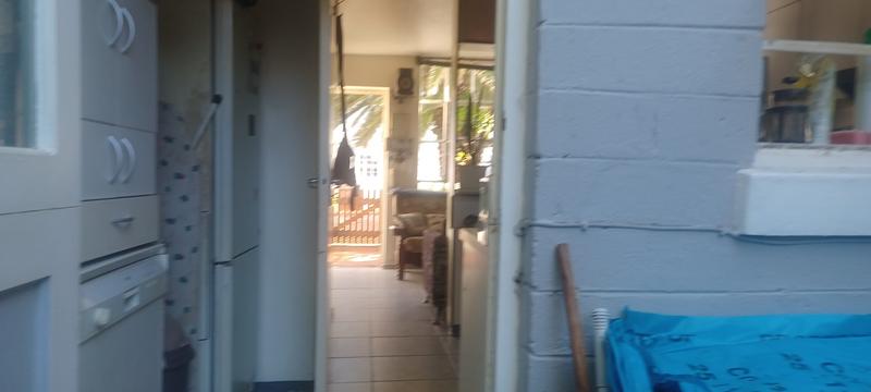 2 Bedroom Property for Sale in Lakeside Western Cape